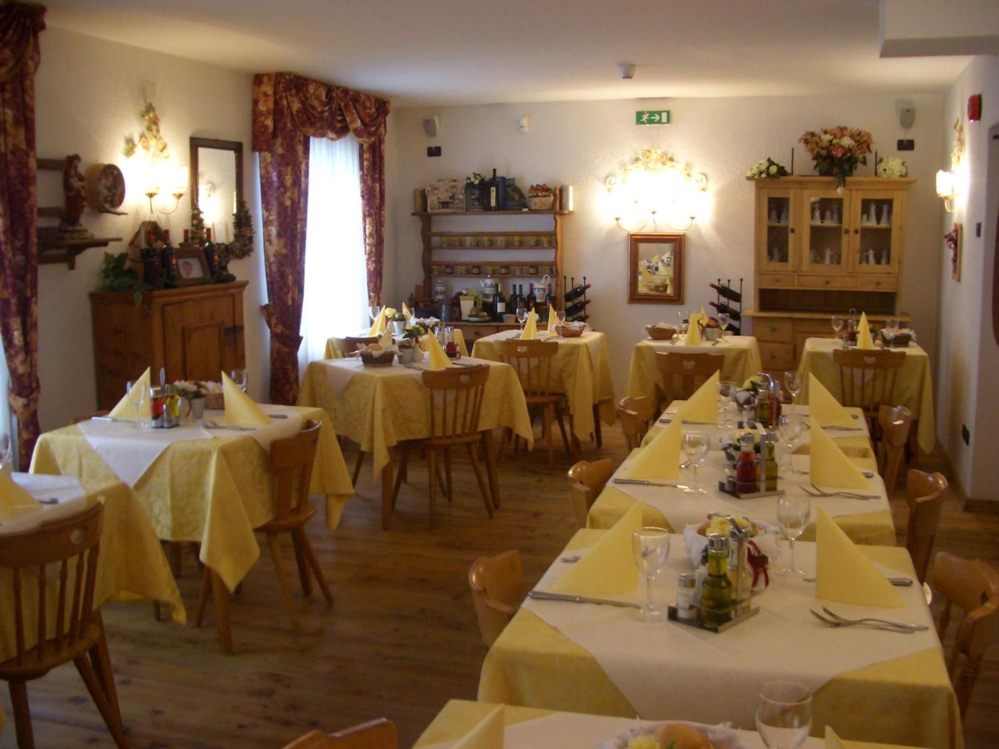 Chalet Fiocco Di Neve Pinzolo Eksteriør bilde