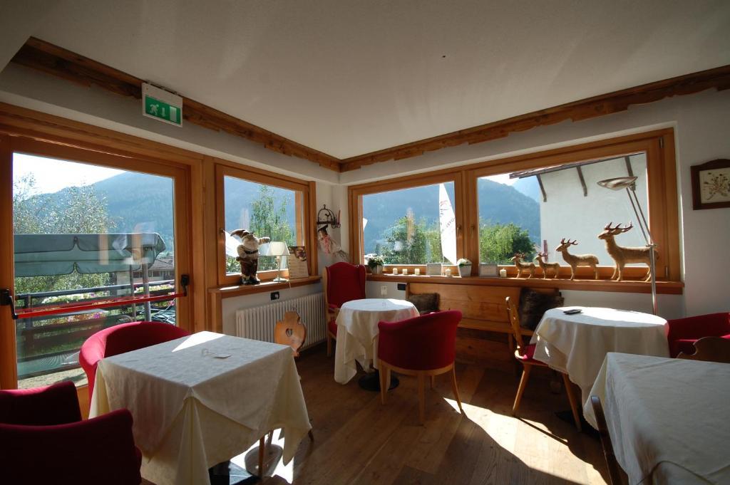 Chalet Fiocco Di Neve Pinzolo Eksteriør bilde